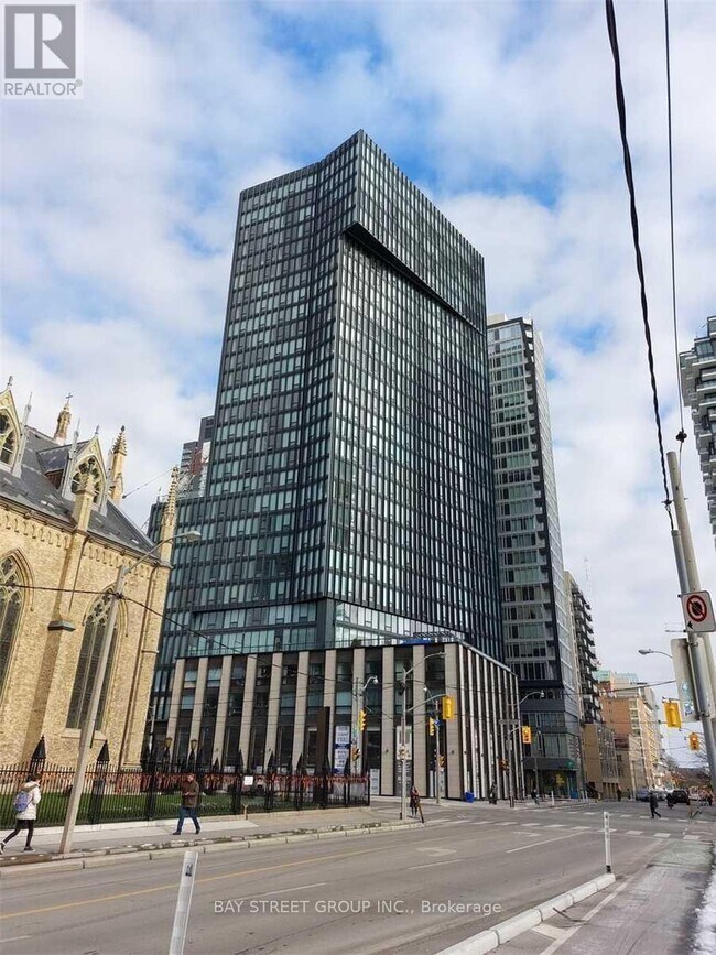 property at 60-1260 Shuter St