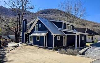 151 Timpson Cove Rd in Clayton, GA - Building Photo