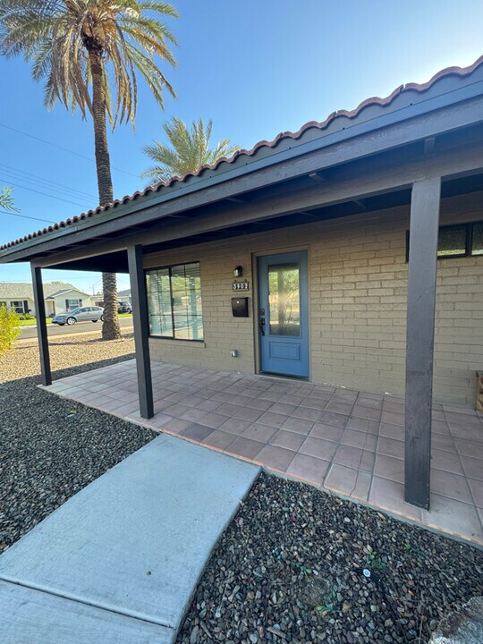 3902 N 13th Wy in Phoenix, AZ - Building Photo
