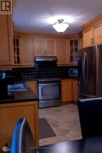 283 Lanor Ave in Toronto, ON - Building Photo - Building Photo