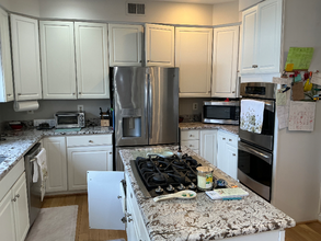 6003 Manor Oak Way in Bethesda, MD - Building Photo - Building Photo