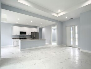 2643 47th St SW in Naples, FL - Building Photo - Building Photo