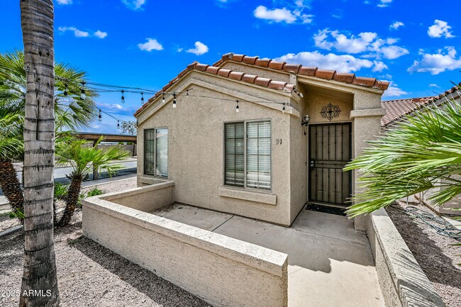 726 S Nebraska St in Chandler, AZ - Building Photo - Building Photo