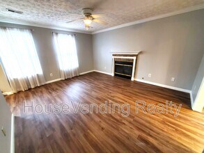 9734 Hawkdale Ln in Knoxville, TN - Building Photo - Building Photo