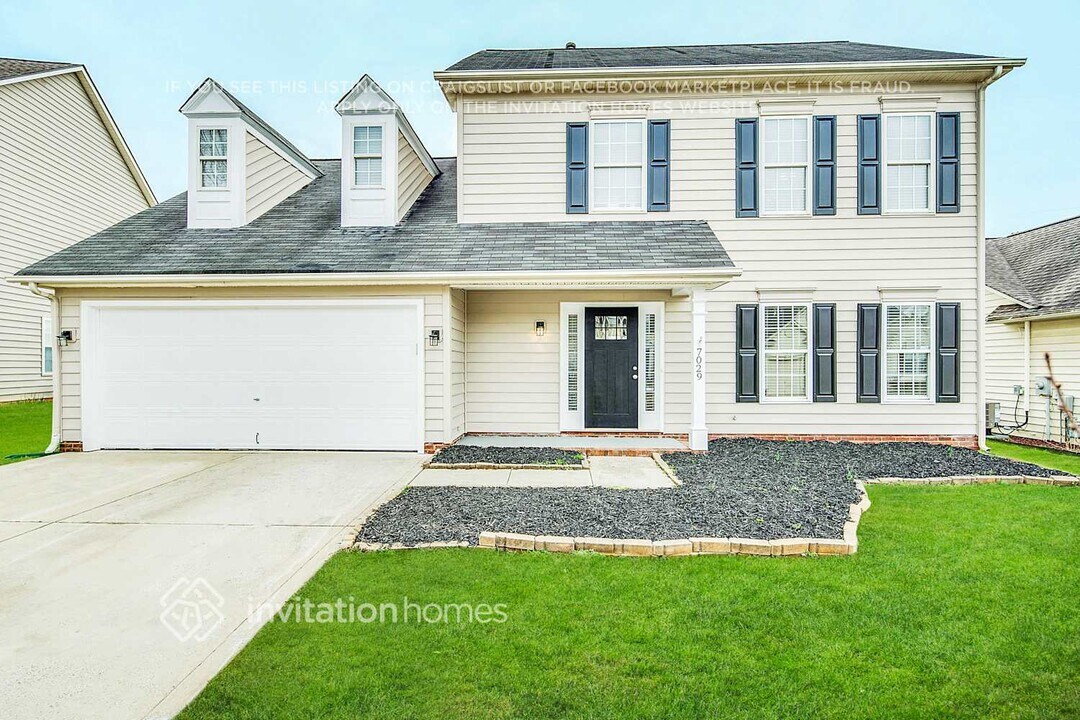 7029 Honey Tree Ln in Indian Trail, NC - Building Photo