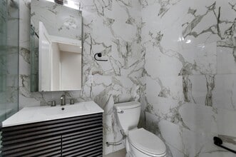 3605 Bergenline Ave in Union City, NJ - Building Photo - Building Photo