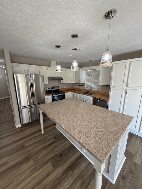 property at 160 Angela Trail