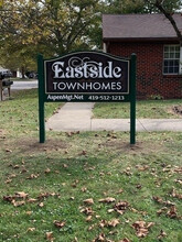 Eastside Townhomes in Galion, OH - Foto de edificio - Building Photo