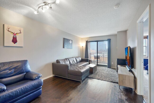 401 S 1st St in Minneapolis, MN - Building Photo - Building Photo