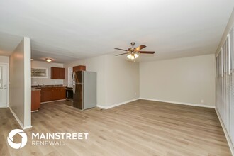 8691 Bobolink Dr in Cincinnati, OH - Building Photo - Building Photo