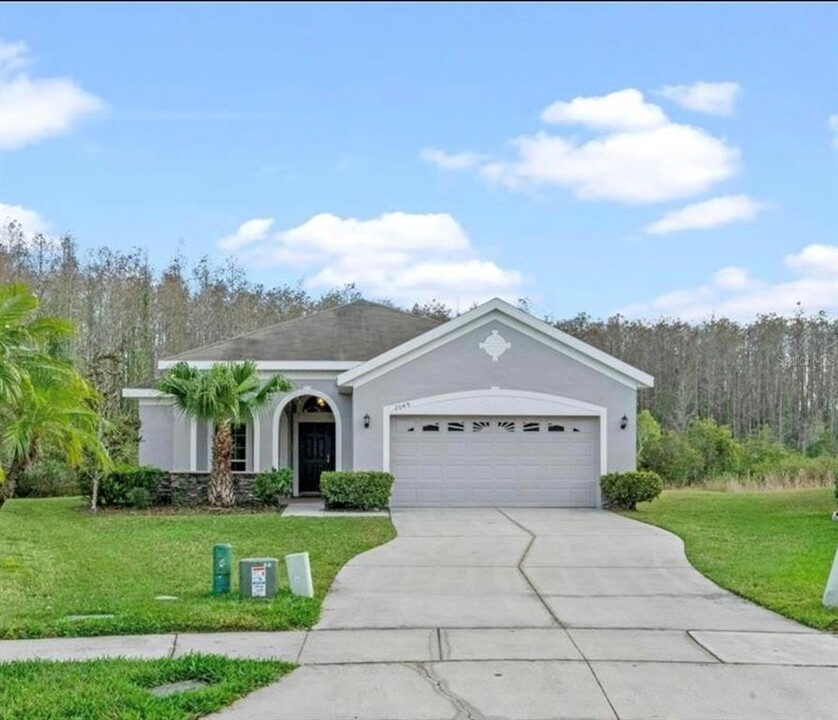 2049 Marsh Hawk Dr in Orlando, FL - Building Photo
