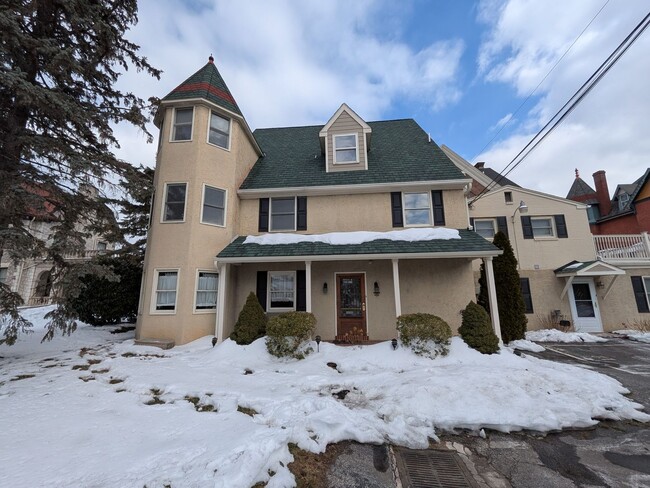 property at 416 Main St