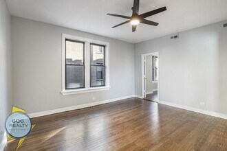 1020 E Hyde Park Blvd in Chicago, IL - Building Photo - Building Photo