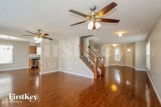 919 Littleton Dr in Concord, NC - Foto de edificio - Building Photo