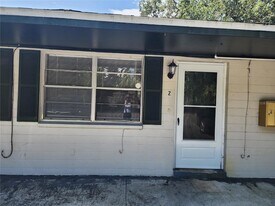 135 North St in Daytona Beach, FL - Building Photo