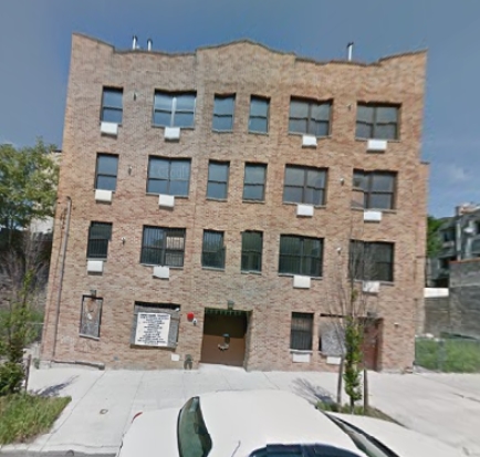 611 E 161st St in Bronx, NY - Foto de edificio