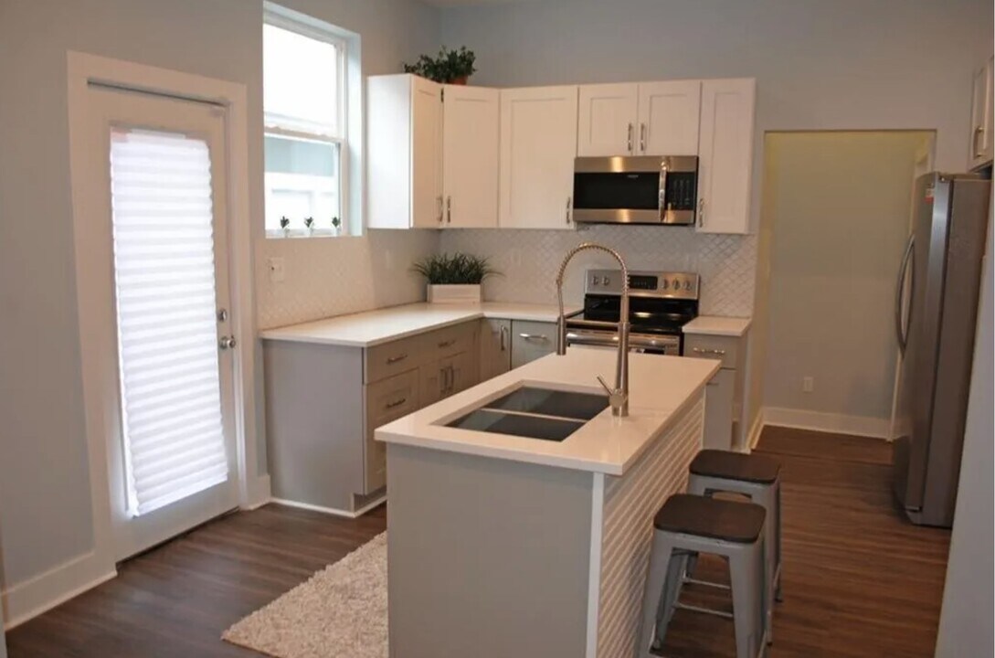 406 Orange St in Indianapolis, IN - Building Photo