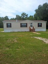 38 Cleveland Dr in Beaufort, SC - Building Photo
