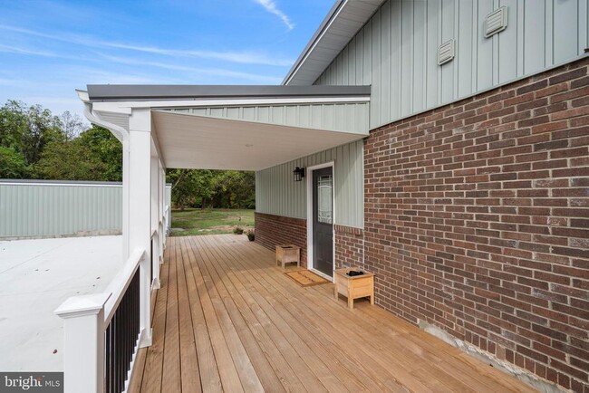 property at 30 April Ln