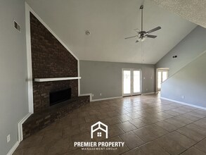 7126 Autumn Forrest Dr in Memphis, TN - Building Photo - Building Photo