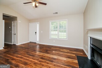 73 Jordan Rd SE in Cartersville, GA - Building Photo - Building Photo