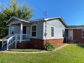 2100 South St in Marshall, TX - Building Photo - Building Photo