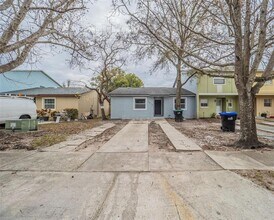 2419 Rio Pinar Lakes Blvd in Orlando, FL - Building Photo - Building Photo
