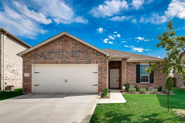 2308 Bermont Red Ln in Fort Worth, TX - Building Photo - Building Photo