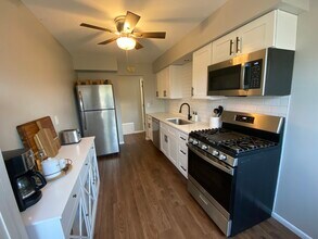 9811 Rich Rd in Bloomington, MN - Foto de edificio - Building Photo