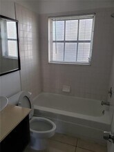 4951 Wedgewood Way in West Palm Beach, FL - Building Photo - Building Photo