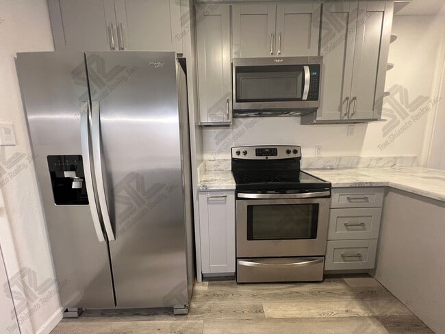 98-1363 Nola St in Pearl City, HI - Building Photo - Building Photo