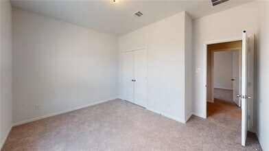 125 Camella St in Liberty Hill, TX - Building Photo - Building Photo