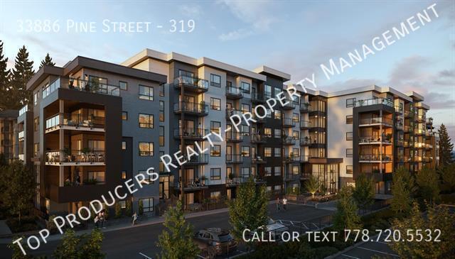 property at 33886 Pine St