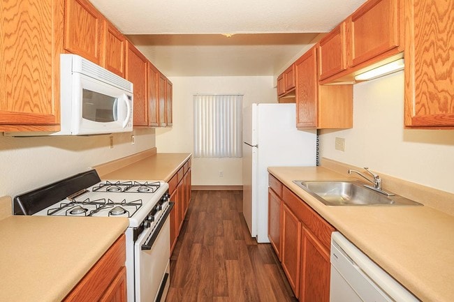 Sierra Antigua in Sierra Vista, AZ - Foto de edificio - Building Photo