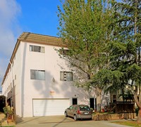 817 12th St in Santa Monica, CA - Building Photo - Building Photo