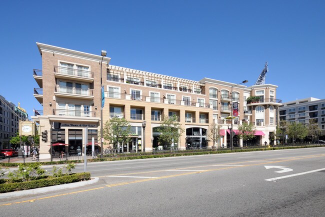 The Americana at Brand in Glendale, CA - Foto de edificio - Building Photo
