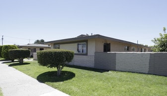 883-887 S Olive St in Anaheim, CA - Building Photo