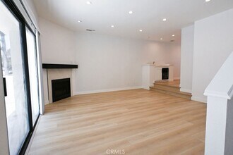 15111 Freeman Ave in Lawndale, CA - Building Photo - Building Photo