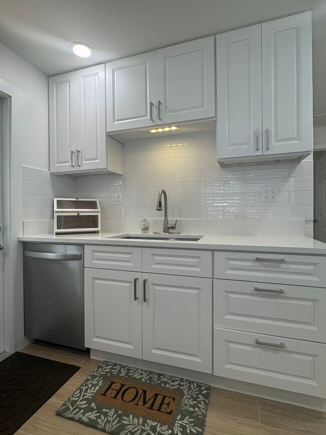 property at 6704 S Faul St