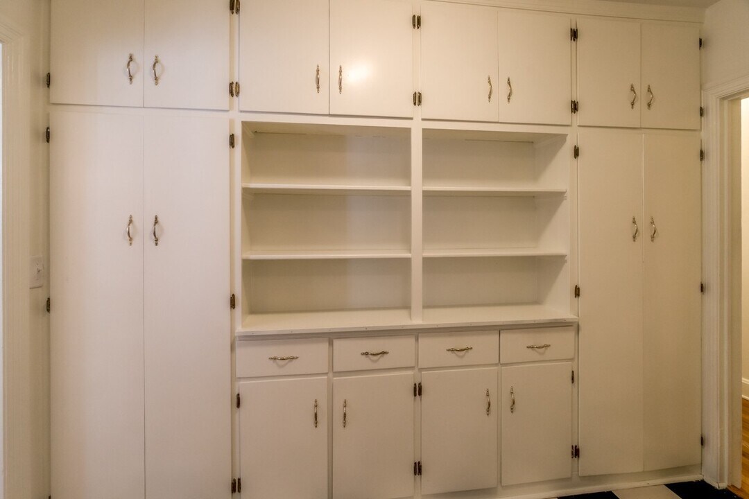 432 Collier Rd NW in Atlanta, GA - Building Photo