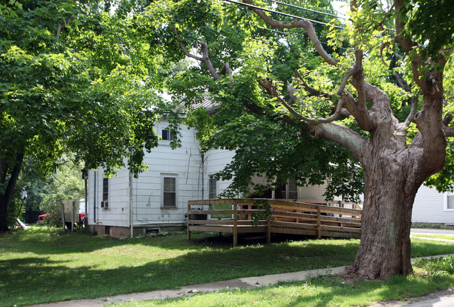 132 Cleveland St in Butler, OH - Building Photo - Building Photo