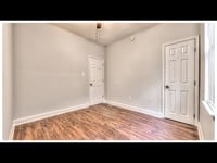 810 Brooks Ln photo'