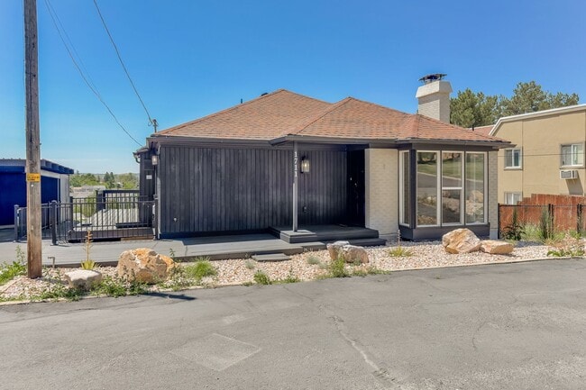 property at 1711 Combe Rd