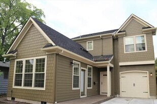 1710 NW Polk Ave in Corvallis, OR - Building Photo