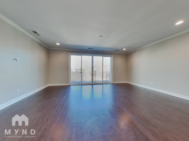 2547 Statesville Ave in Charlotte, NC - Building Photo - Building Photo