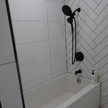 1356 Charles Dr in Burlington, ON - Building Photo - Building Photo