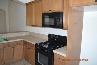 2725 Amalfi in Chowchilla, CA - Building Photo - Building Photo