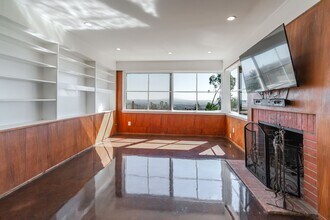 650 Baldwin Ct in Sierra Madre, CA - Building Photo - Building Photo