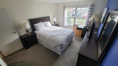 7 Belfast Dr, Unit 7 in North Wales, PA - Building Photo - Building Photo