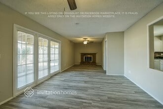 1102 W Helena Dr in Phoenix, AZ - Building Photo - Building Photo